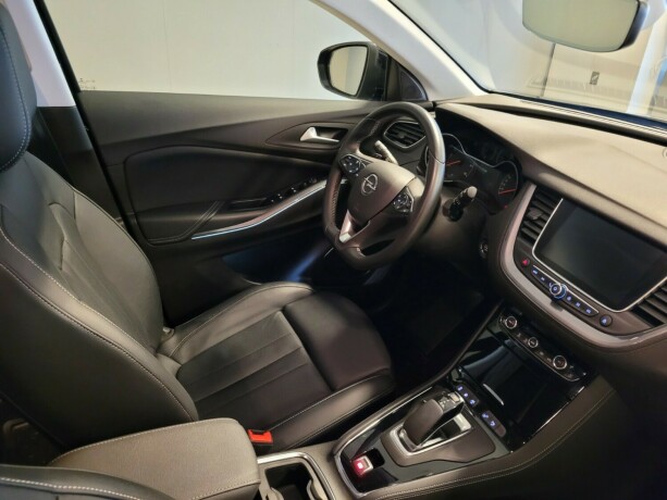opel-grandland-x-plug-in-petrol-2021-big-14