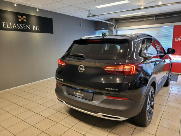 opel-grandland-x-plug-in-petrol-2021-big-5