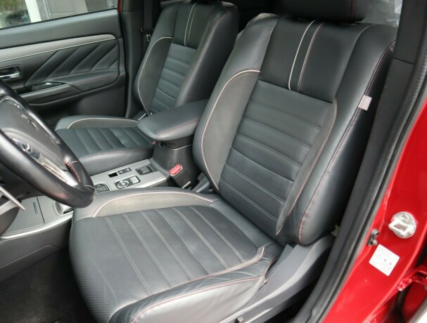 mitsubishi-outlander-elektrisitetbensin-2018-big-13