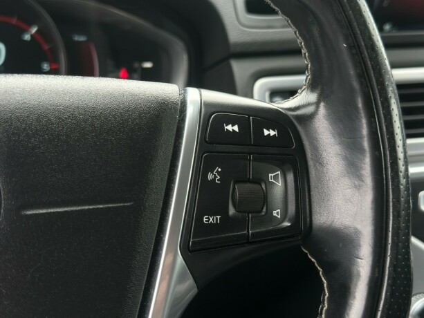 volvo-xc-70-diesel-2015-big-24