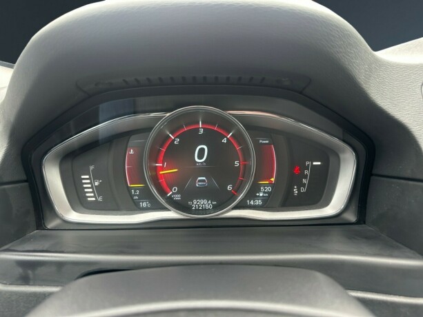 volvo-xc-70-diesel-2015-big-30