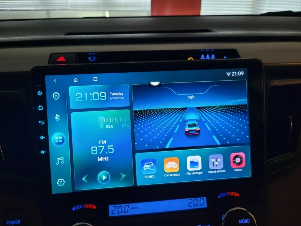 toyota-rav4-elektrisitetbensin-2016-big-36