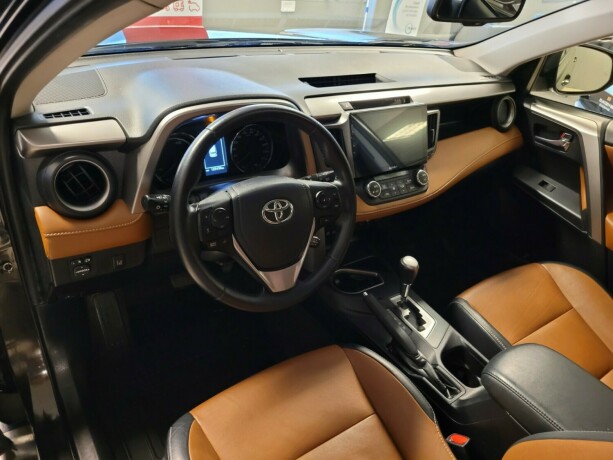 toyota-rav4-elektrisitetbensin-2016-big-23