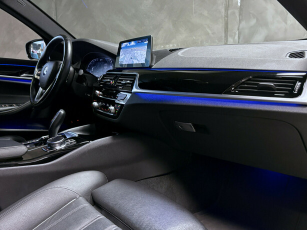 bmw-5-serie-elektrisitetbensin-2019-big-7