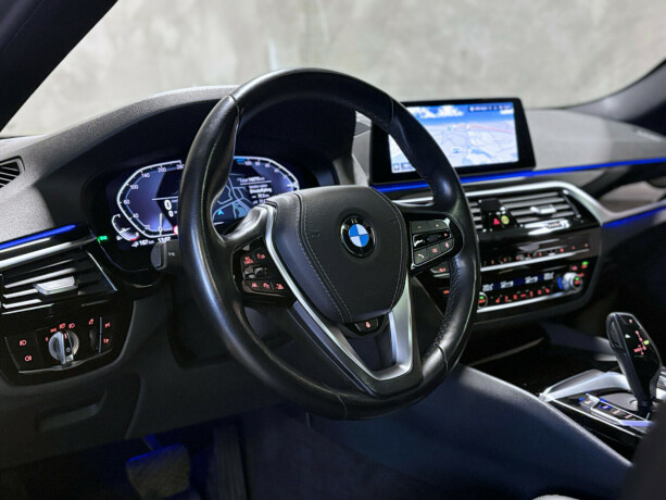 bmw-5-serie-elektrisitetbensin-2019-big-22