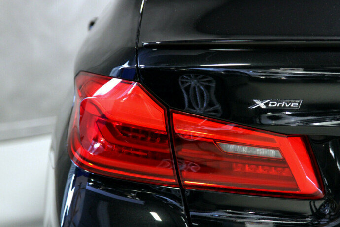 bmw-5-serie-elektrisitetbensin-2019-big-35