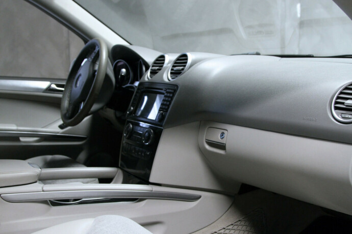 mercedes-benz-m-klasse-diesel-2009-big-6