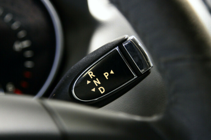 mercedes-benz-m-klasse-diesel-2009-big-12