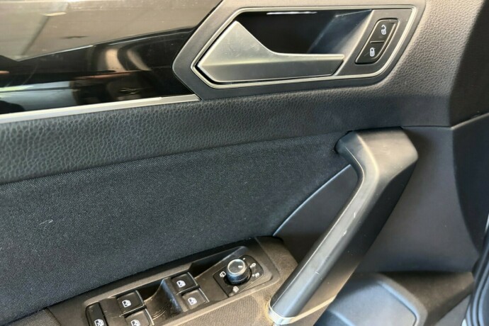 volkswagen-touran-diesel-2017-big-18