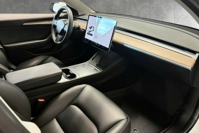 tesla-model-3-elektrisitet-2021-big-23