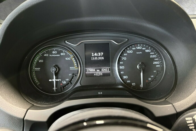 audi-a3-elektrisitetbensin-2015-big-18