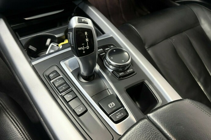 bmw-x5-diesel-2014-big-16