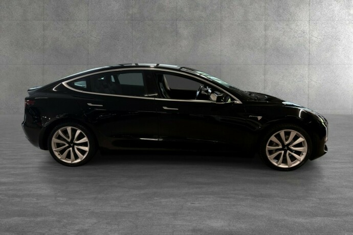 tesla-model-3-elektrisitet-2019-big-5