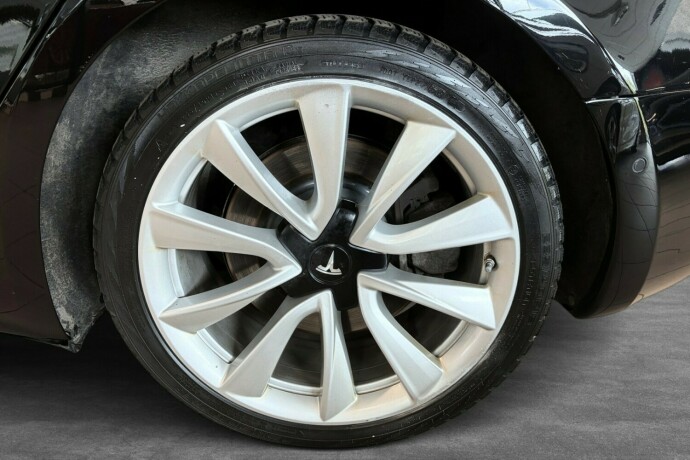 tesla-model-3-elektrisitet-2019-big-25