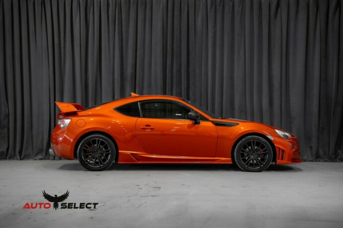 toyota-gt86-bensin-2013-big-14