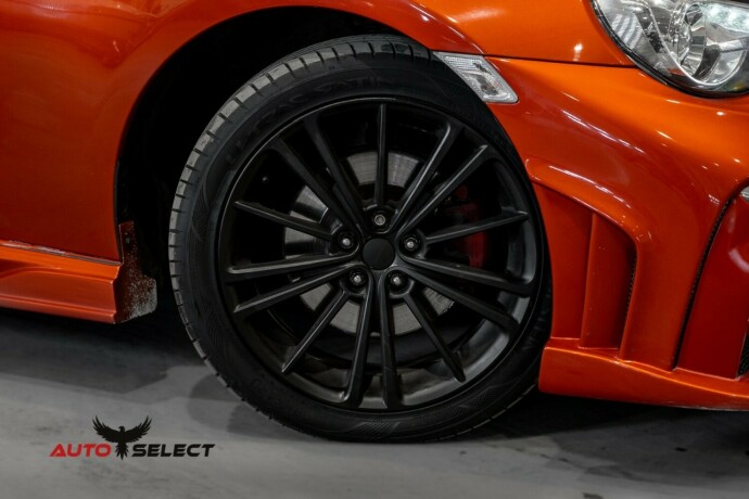 toyota-gt86-bensin-2013-big-2
