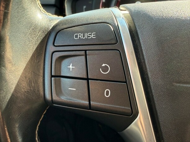 volvo-xc-70-diesel-2015-big-15