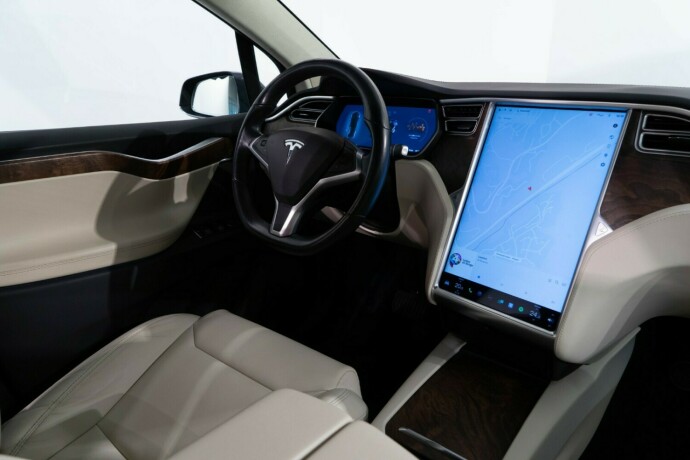 tesla-model-x-elektrisitet-2017-big-10
