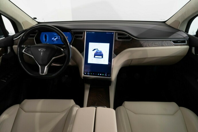 tesla-model-x-elektrisitet-2017-big-9