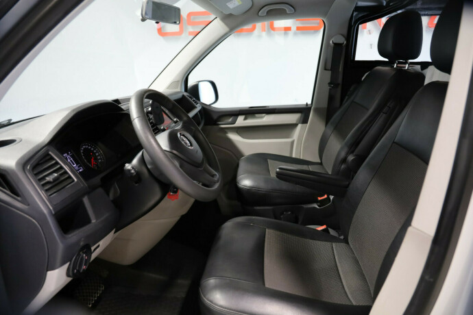 volkswagen-transporter-diesel-2017-big-5