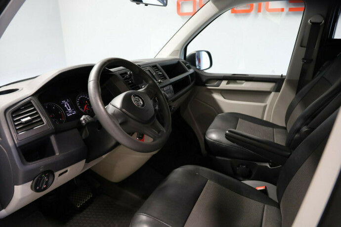 volkswagen-transporter-diesel-2017-big-4