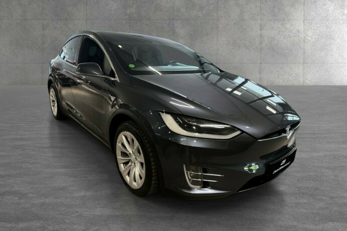 tesla-model-x-elektrisitet-2018-big-7