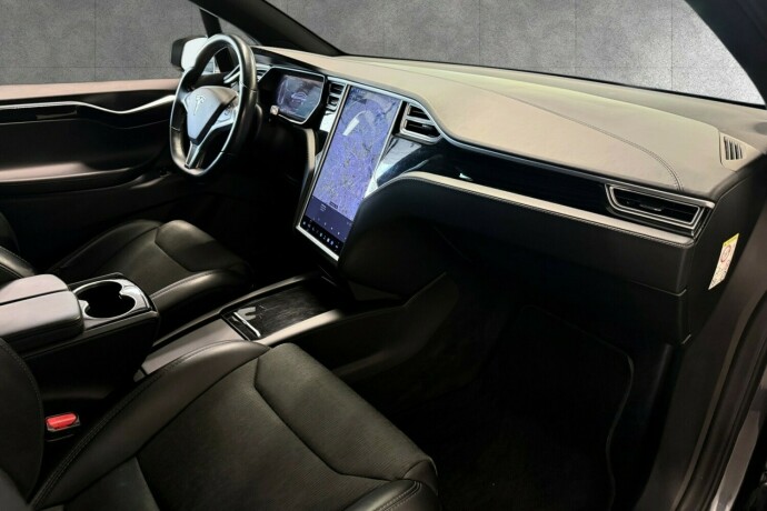 tesla-model-x-elektrisitet-2018-big-26