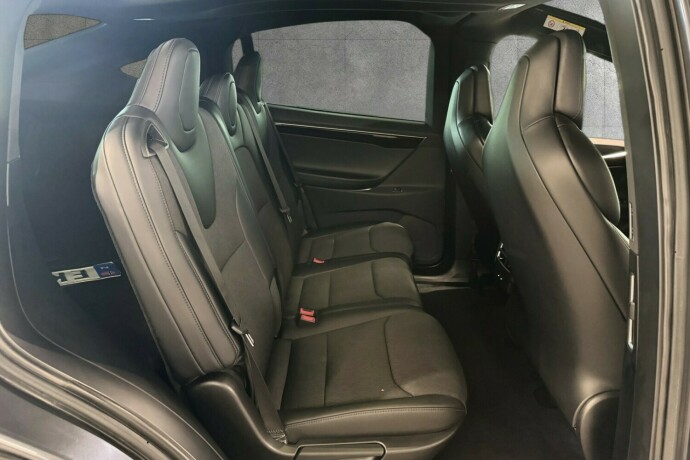 tesla-model-x-elektrisitet-2018-big-23