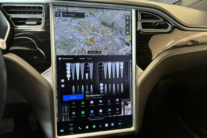 tesla-model-x-elektrisitet-2018-big-16