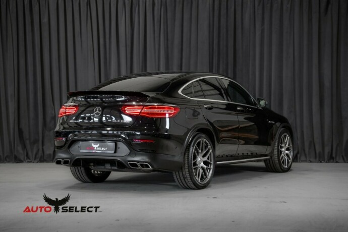 mercedes-benz-glc-bensin-2018-big-16