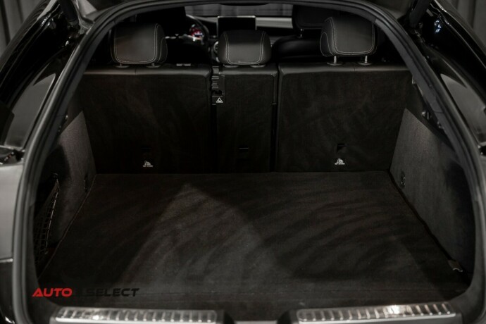 mercedes-benz-glc-bensin-2018-big-12
