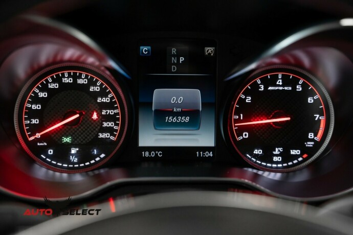 mercedes-benz-glc-bensin-2018-big-43