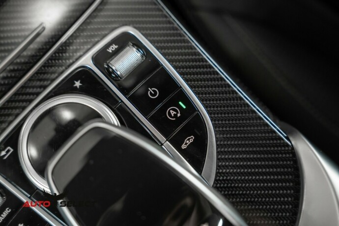 mercedes-benz-glc-bensin-2018-big-51