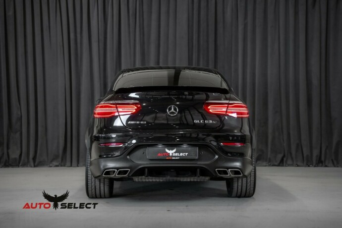 mercedes-benz-glc-bensin-2018-big-11