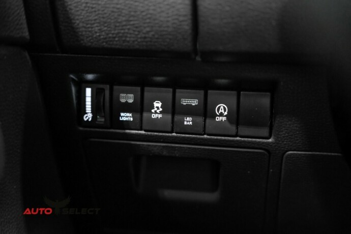 isuzu-d-max-diesel-2022-big-32