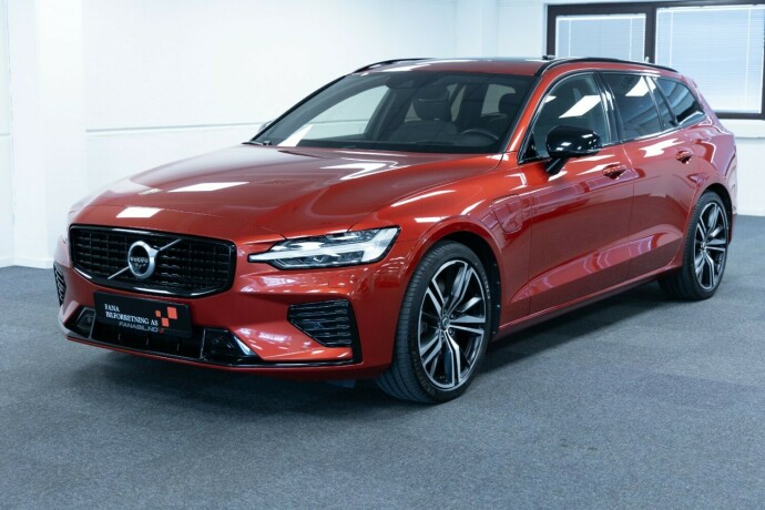 volvo-v60-elektrisitetbensin-2021-big-0