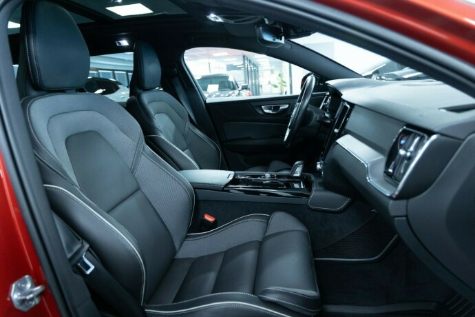 volvo-v60-elektrisitetbensin-2021-big-13