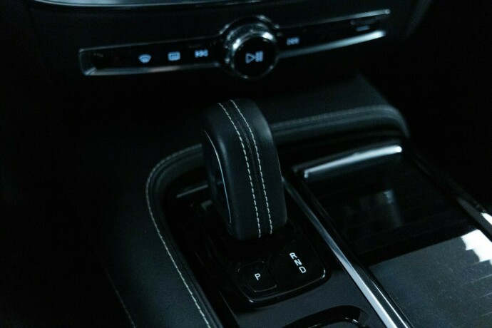 volvo-v60-elektrisitetbensin-2021-big-25