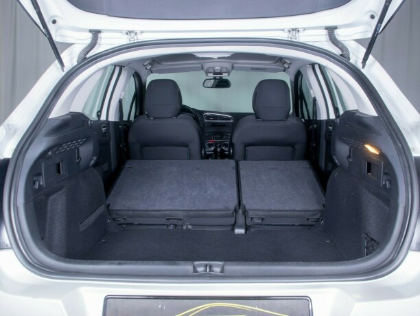 citroen-c4-diesel-2015-big-11