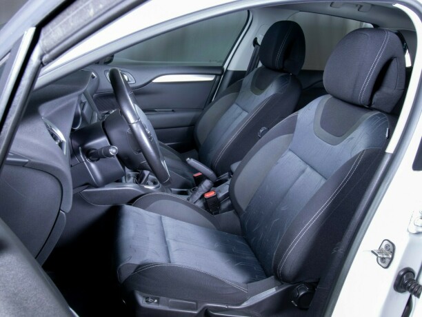 citroen-c4-diesel-2015-big-40
