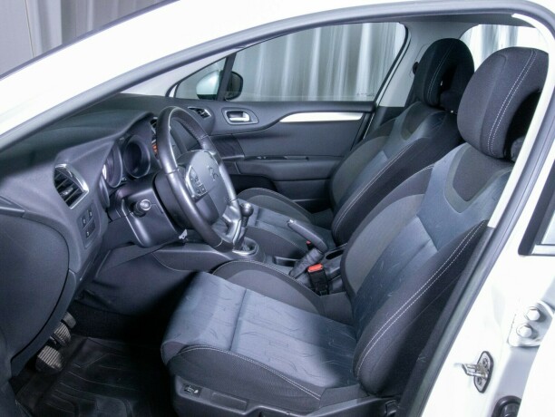 citroen-c4-diesel-2015-big-41