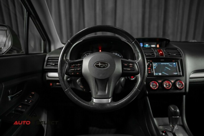 subaru-xv-bensin-2012-big-25