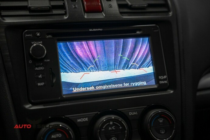 subaru-xv-bensin-2012-big-41