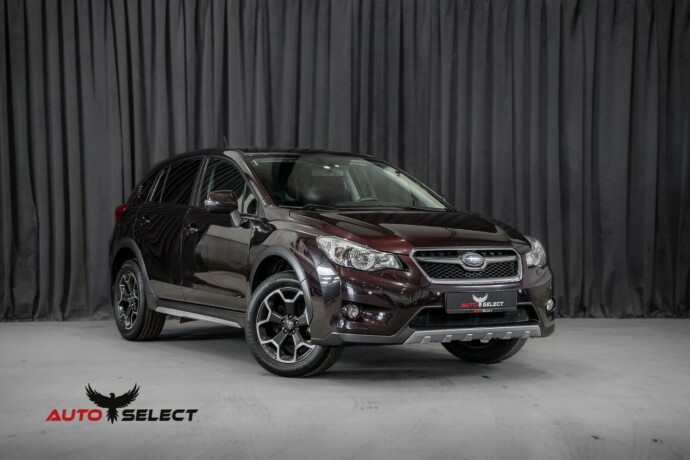 subaru-xv-bensin-2012-big-0