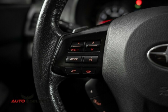 subaru-xv-bensin-2012-big-28