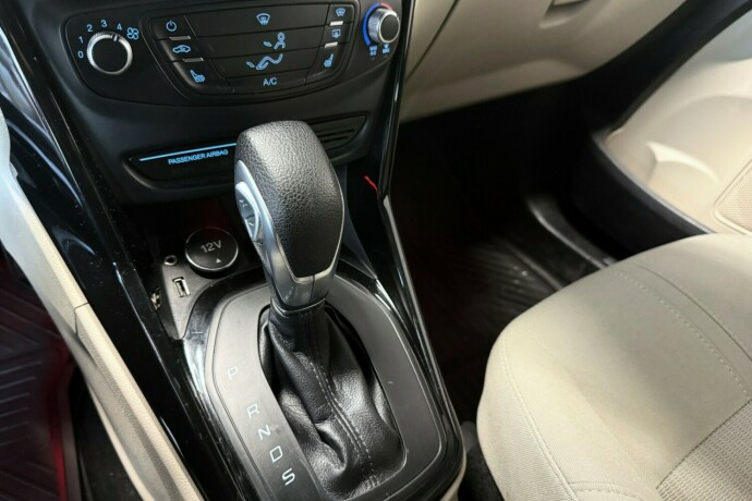 ford-b-max-bensin-2015-big-16