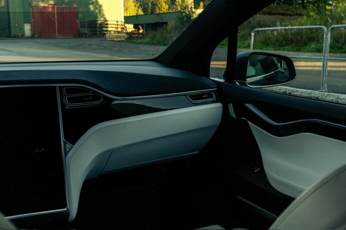 tesla-model-x-elektrisitet-2017-big-13