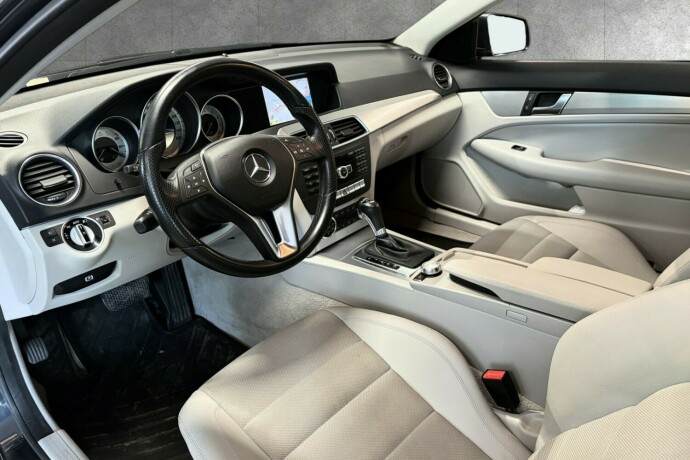 mercedes-benz-c-klasse-bensin-2012-big-3