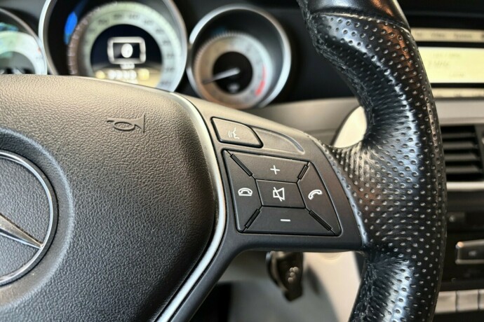 mercedes-benz-c-klasse-bensin-2012-big-13