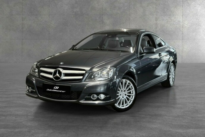 mercedes-benz-c-klasse-bensin-2012-big-21